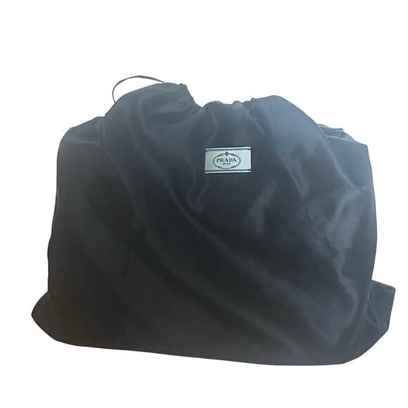 Authentic Prada Saffiano Red Leather Large Tote with Dust Bag - Picture 6 of 15